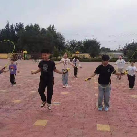 “雅言传承文明 ”夹河小学学习国学经典活动总结