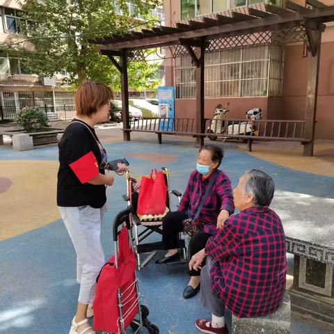 乐二社区开展垃圾分类宣传活动