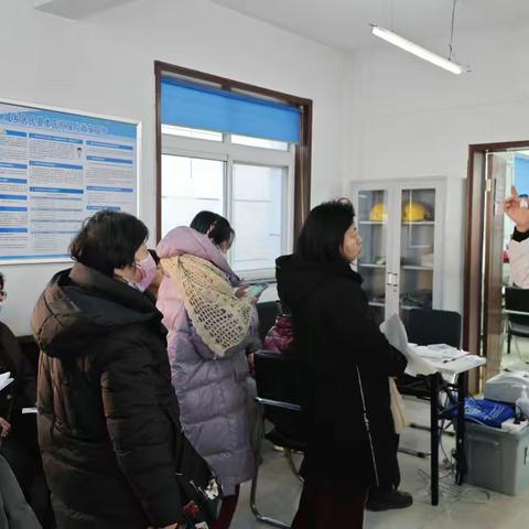 党建引领春风润心 健康护航宜居迎秋 迎秋西里社区开展免费“两癌”筛查活动守护女性健康