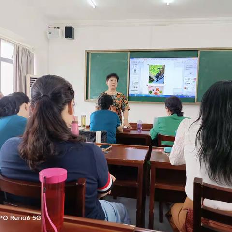 两委班子闪亮“就位”                                智能手机（摄影）一二班