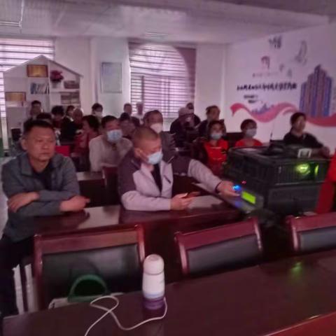 【传承红色基因筑牢思想根基】