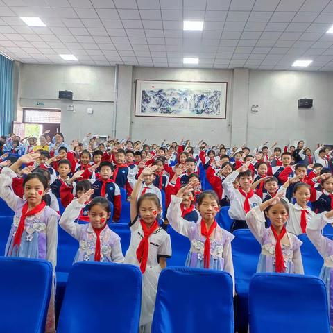 传唱红色经典   弘扬爱国精神 ——示范区翠林蓝湾小学三年级红歌传唱比赛