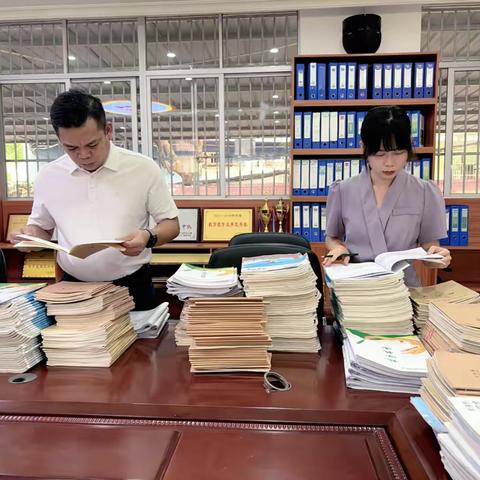 【教学动态】夯实常规，提质增效——落笔小学期中教学常规检查工作简报