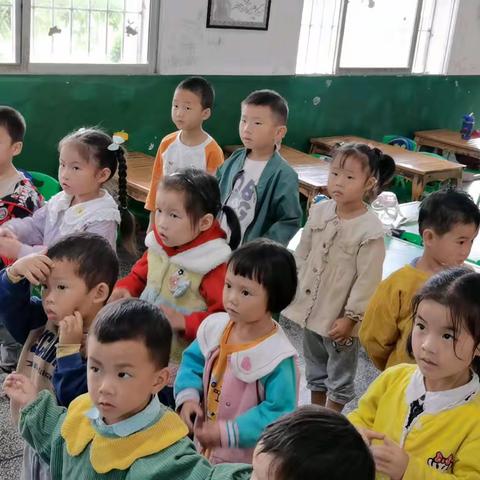 爱上幼儿园，快乐每一天！         ——高楼镇逸夫小学