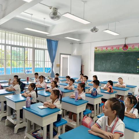 【汇翠雏鹰班】乐学小记者开学礼😊