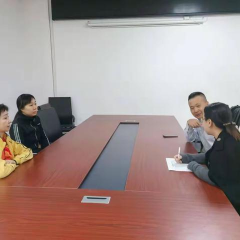 听民声解难题 民生接待日暖人心