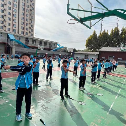 诚睦路小学羽毛球社团