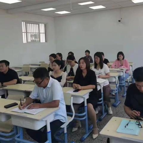 以生为本，以学定教，以教导学，以学评教——岔道口小学教研活动