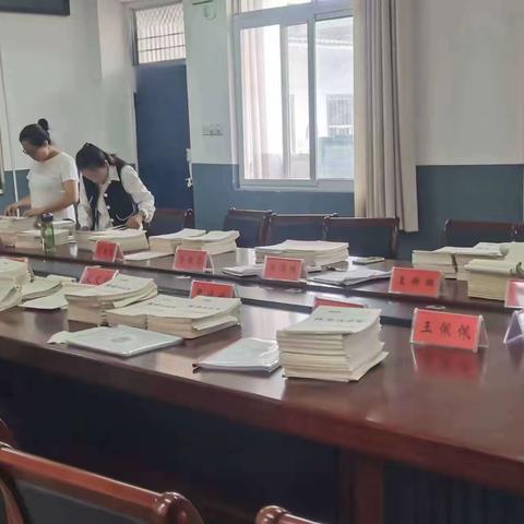 夯实常规  以查促进      锦屏镇黄龙庙小学教学常规检查