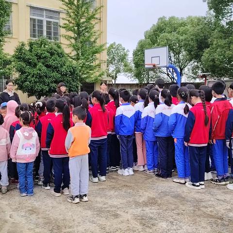 多宝回民小学安全提醒:悠悠艾草香，绵绵情意长，端午安康