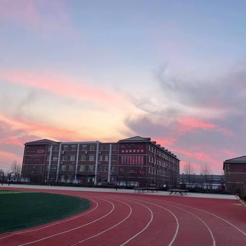 心在学生上 学生在心上——水堡乡初级中学