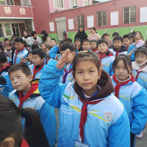 心中有阳光，所遇皆美好——二（1）班