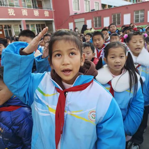 “心”相遇，“童”成长——二（1）