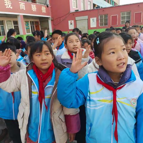 盛夏萦香、浓情端午! ——弘扬传统文化 三（2）班