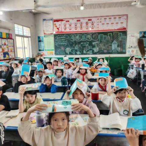 以演筑防 安全“童”行——独树镇中心小学防踩踏、防震、消防安全演练