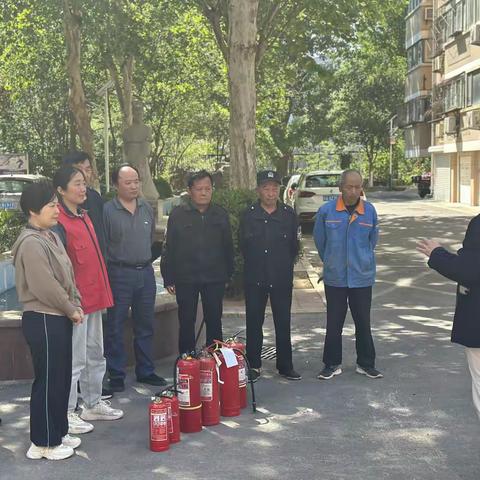 以练备战 防患未然——七里山街道七西社区开展消防演练培训