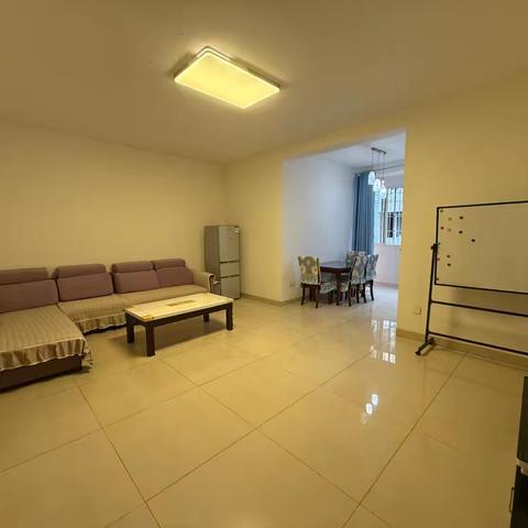 出租，紫玉苑，套二5楼。电视可配，一年9600。☎️629647