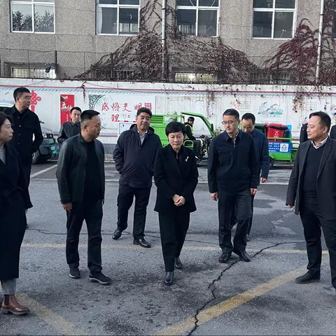 碑林区区长张帆调研文艺路街道城市管理智慧平台运行情况