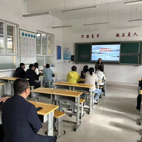 提笔凌云志·书承翰墨香