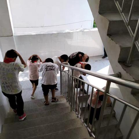 铭记历史，守护安全——罗田小学918防空演练纪实