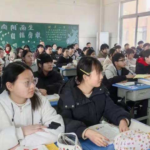 送教下乡促成长：勾股定理课堂观摩与评析