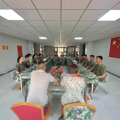 特达公司2024年巴州师范学校教官团队上半年工作总结及表彰大会