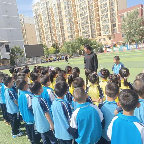 兰州新区第一小学体育组新教师汇报课