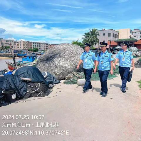 海口市综合行政执法局海洋和渔业行政执法支队开展伏季休渔执法巡查