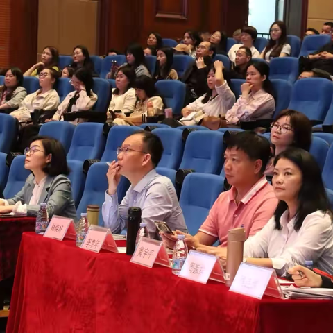 聚焦教材创新思路 赋能课堂实践新高度——2025年惠东县全口径全方位融入式帮扶粤东粤西粤北之惠东县小学数学新教材研训