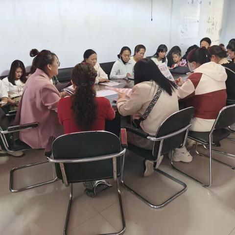 北辰路办事处教育街社区开展 “学习四史精神，共筑文明社区”宣讲活动