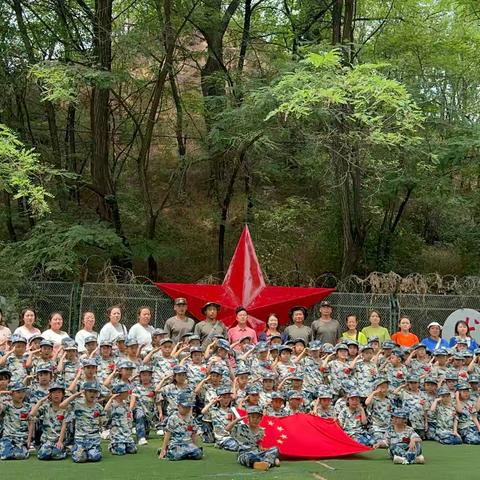昌盛青少年宫各幼儿园 红星照童心·迷彩毕业礼 武乡红色文化启蒙·军事体验·成长历练
