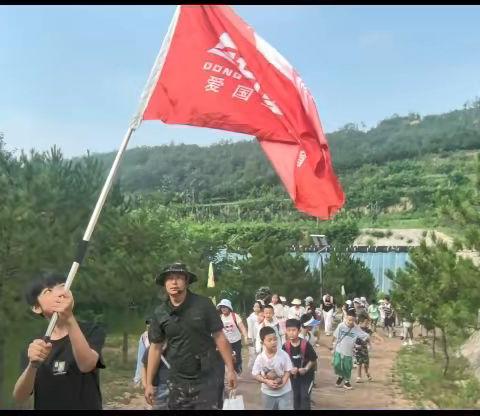 迷彩夏日·刻进童年的12小时军旅印记 “小小兵王”军事主题一日夏令营开营啦