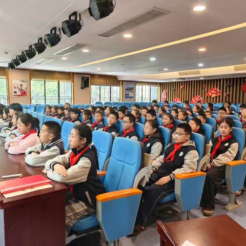 聆听将领传奇，传承英雄精神——江浦实小“雏凤书香”实小讲坛五年级专场（二）