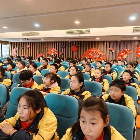 仰望星河寻巨匠，少年蓄力探苍穹——“蓄力少年说”实小讲坛六年级天文专场（一）