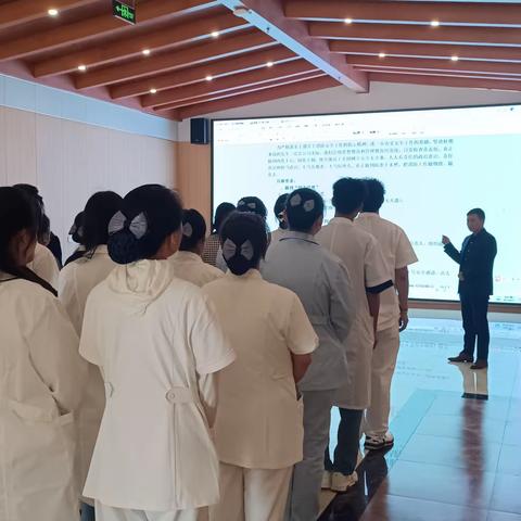 让消防安全意识根植员工内心         为了增强员工安全意识，掌握消防基本常识，熟悉消防操作流程，提高消防素质和能力，9月23日，沛恩泽中医院举行了一场全员参与的消防教育和消防演练活动。