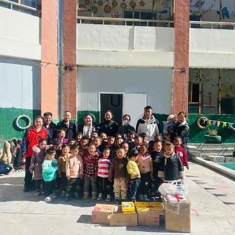 金秋送教 情暖新龙