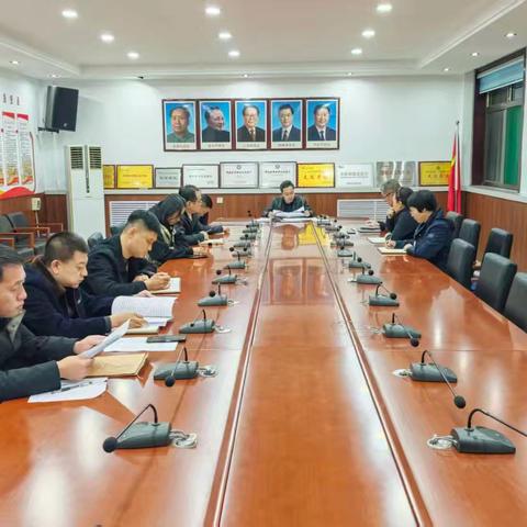 市文广旅局迅速传达贯彻市委常委扩大会议精神