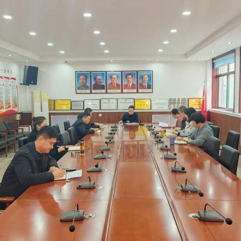 市文广旅局传达贯彻市委常委扩大会议精神