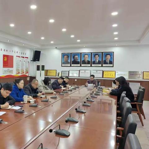 市文广旅局传达学习市委常委扩大会议精神