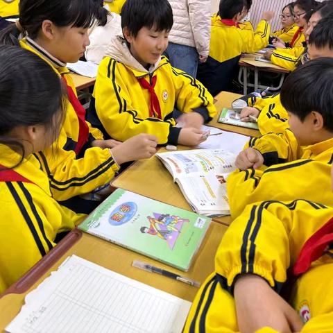 【明德教育】小组合作齐探索，笃行致远共成长—光明路小学新课堂达标之数学小组合作观摩课活动