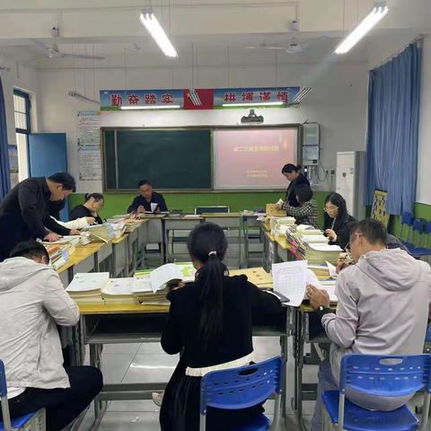 【龙池·教学】凝心聚力研教学 常规检查促提升——龙池镇中心小学开展本学期第二次教学常规检查