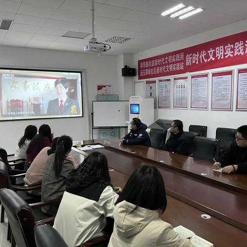 【“玉”你同行·爱在翠岭】涵玉翠岭社区开展“送法进社区 普法润人心”宪法宣传活动