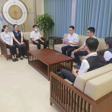 石油支行9月开展消保培训会议