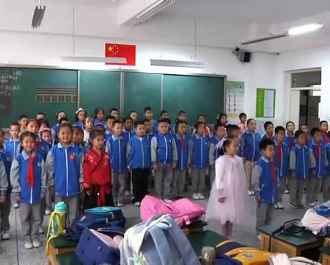 乌鲁木齐市第六十八小学“传承经典文化 浸润诗意人生”诗词诵读比赛集锦（二年级组）