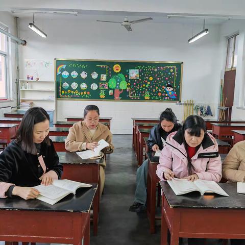 集体备课凝智慧 满弦待发启新篇                  一一林州市第四小学开展核心素养下的集体备课活动