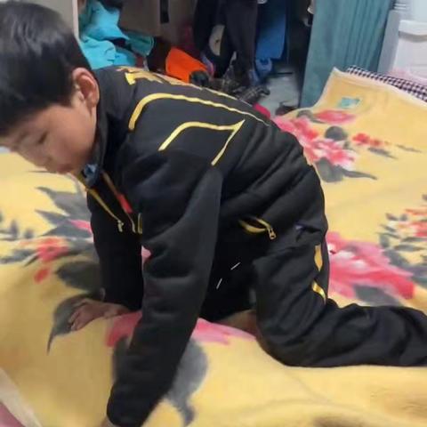 2.3班:温暖相伴，感恩有您