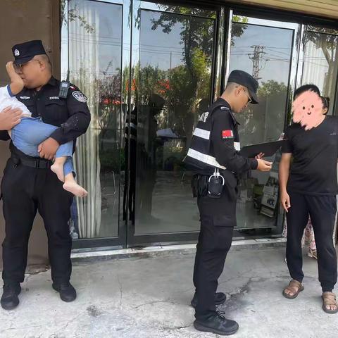 【警务站建设·服务群众篇】萌娃街头哭泣 特警化身奶爸