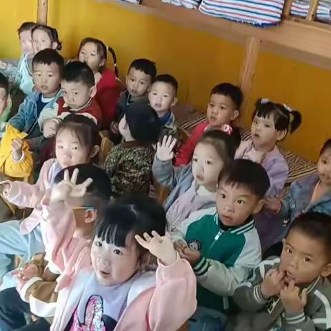 ABC幼儿园小二班一周精彩回顾🎈🎈