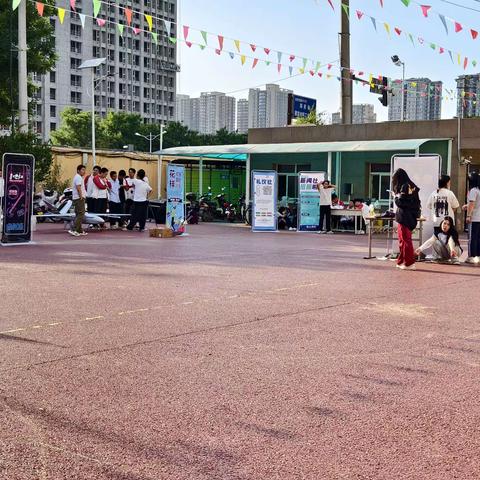 22机电电梯c3班本周总结