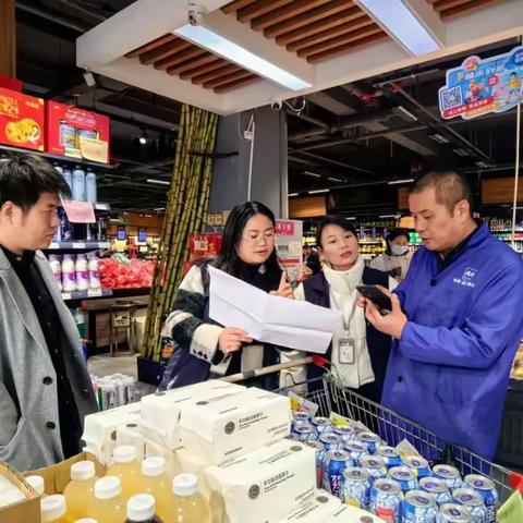 筑牢安全防线 激发社区活力：钓台街道各社区携手共绘冬日暖心画卷